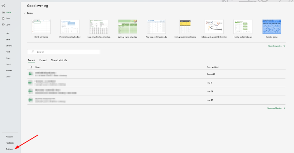 Meniul File din Excel cu Options evidențiat pentru instalarea add-in-urilor